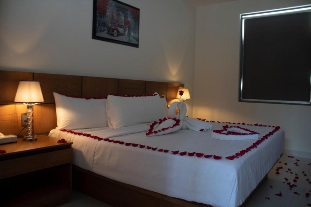 Budget Double Room at hotel vista valle, photo 4